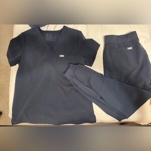 Figs scrub set night sky